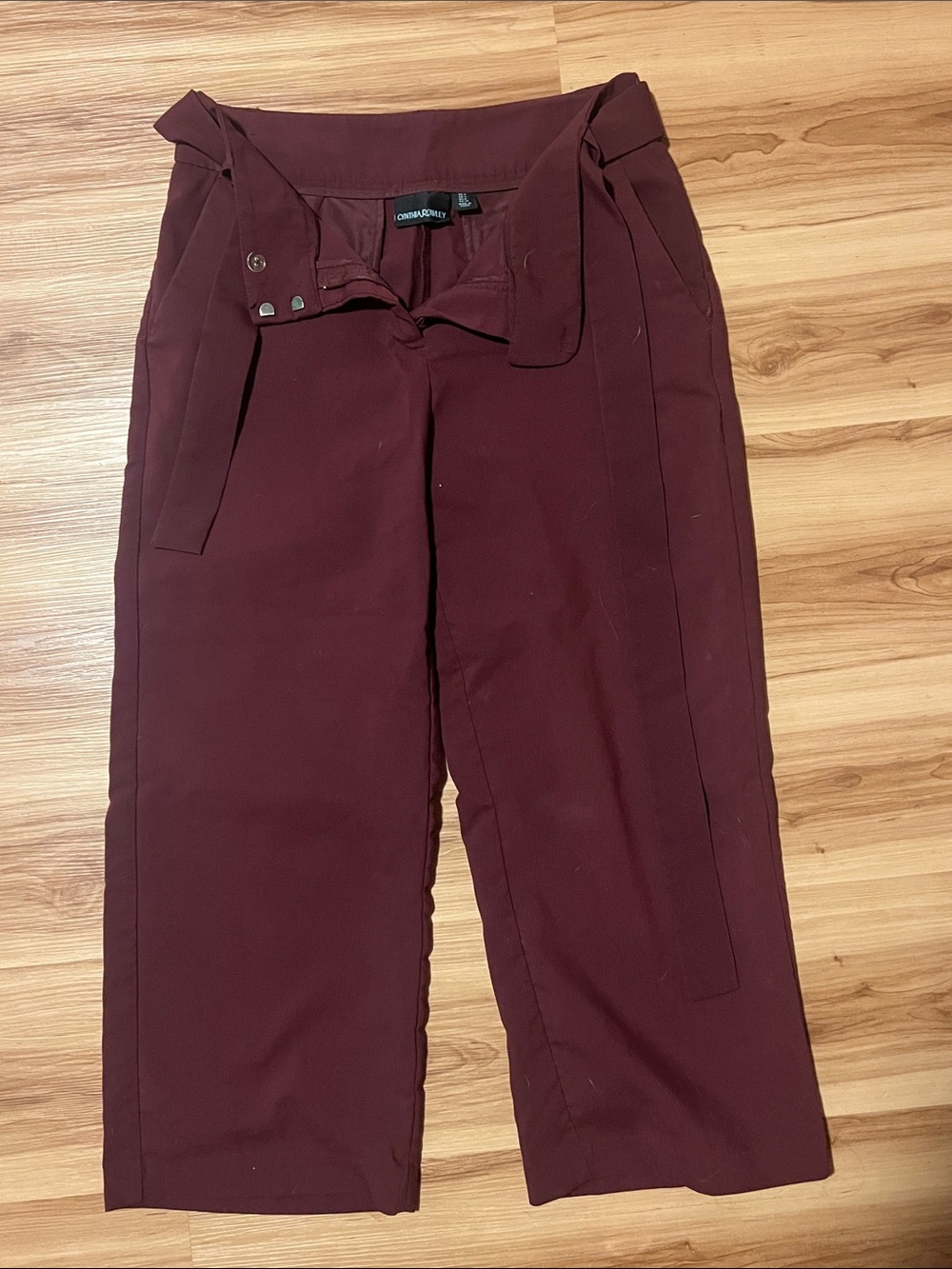 Cynthia Rowley Men's Wide-Leg Chinos in Burgundy